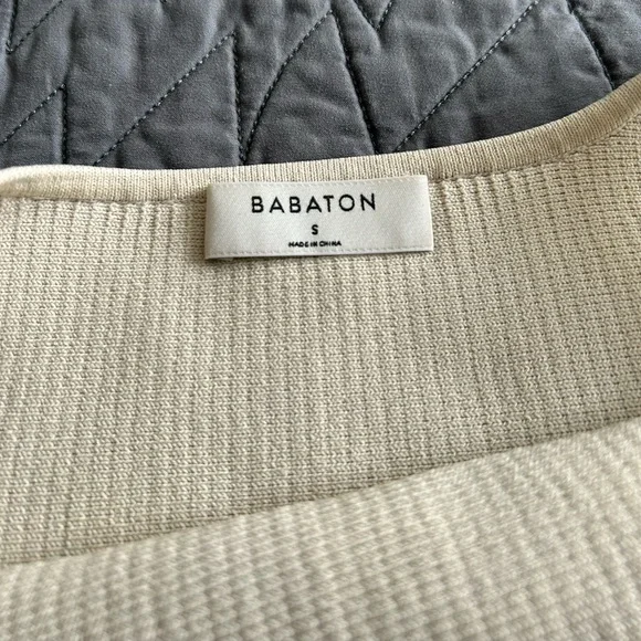 Aritzia Ribbed Tank - Picture 6 of 6